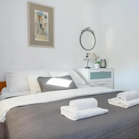 Villa House Rilovic By Guide