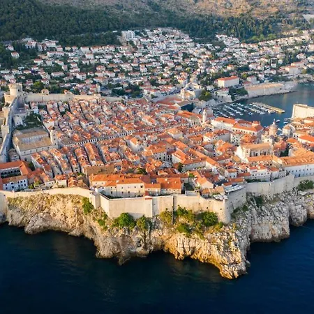 Villa House Rilovic By Guide Srednji Radovcici